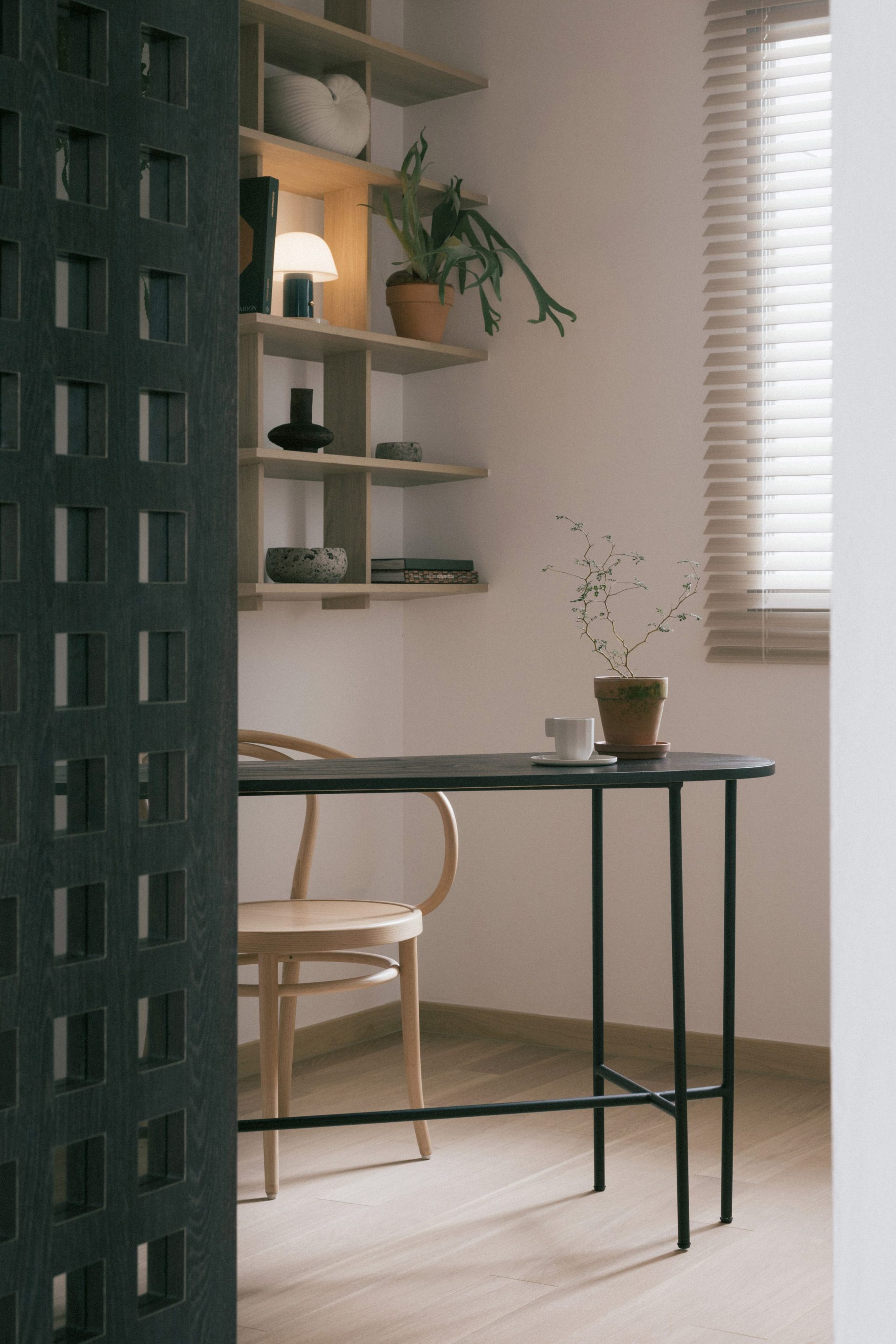 The Window Apartment - L ARCHITECTS